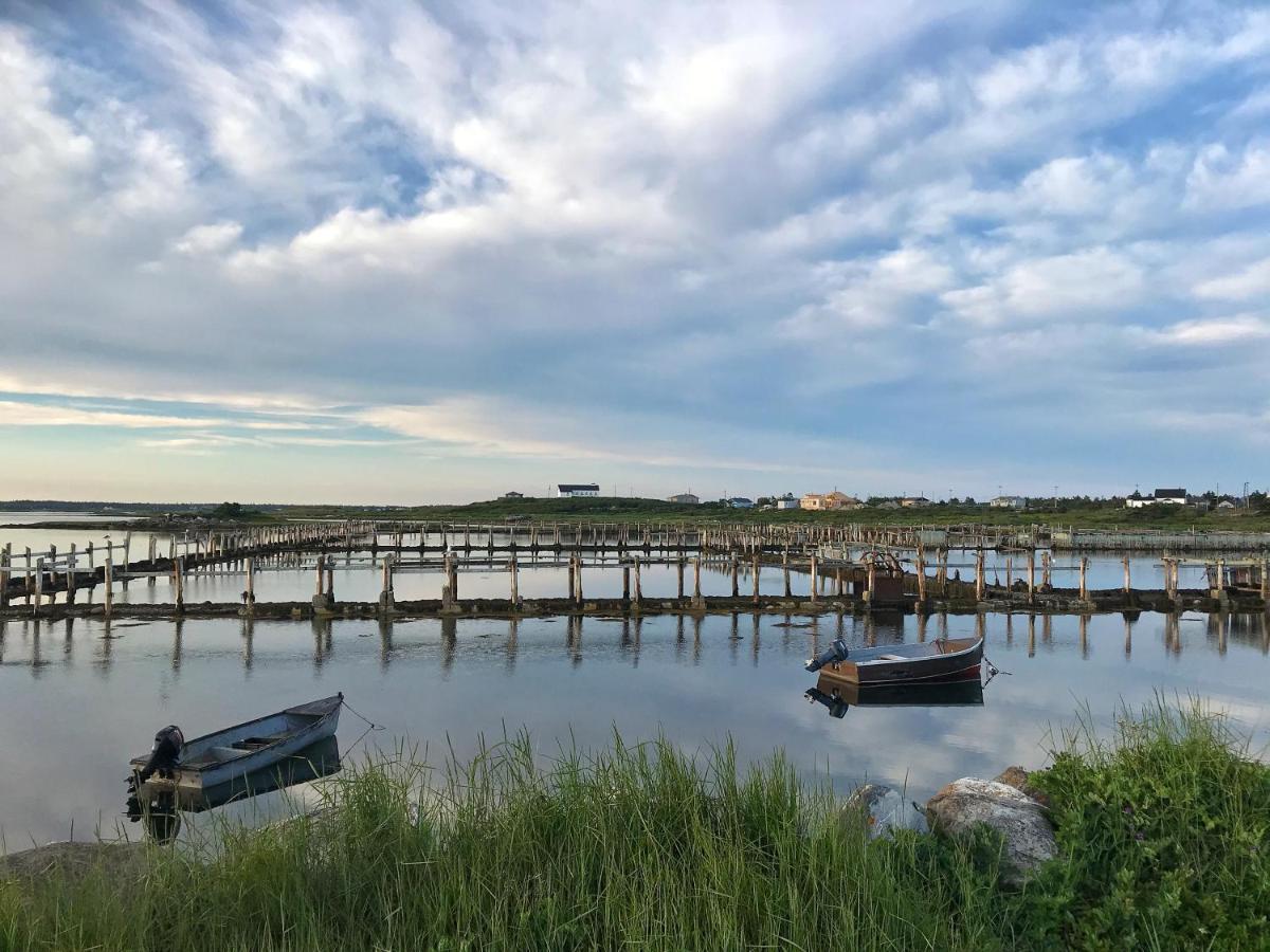 The East Wind Guesthouse Clark's Harbour 외부 사진